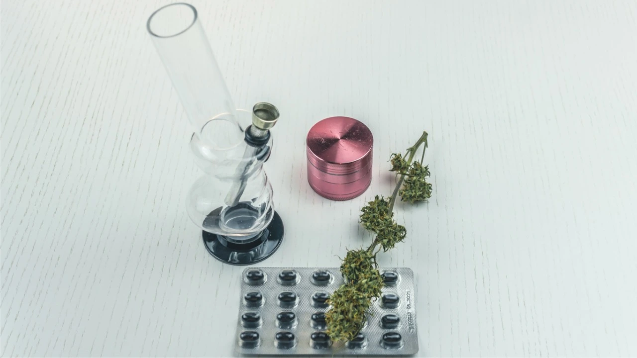 Satışa Hazır Paketçikler veya Fişekler Halinde Uyuşturucu Bulundurma