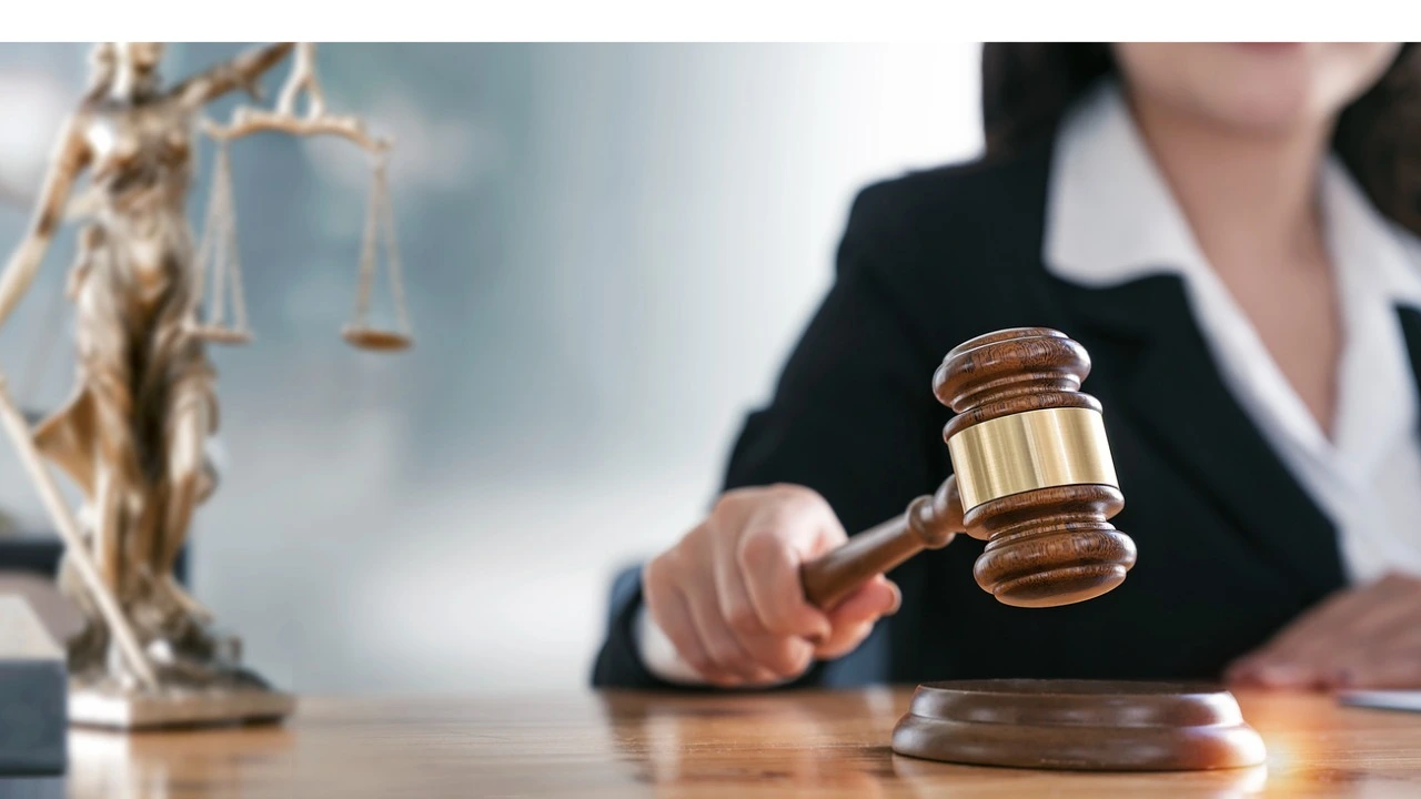 Uyuşturucu Madde Ticaretinin Üç veya Daha Fazla Kişi Tarafından İşlenmesi Yargıtay Kararları